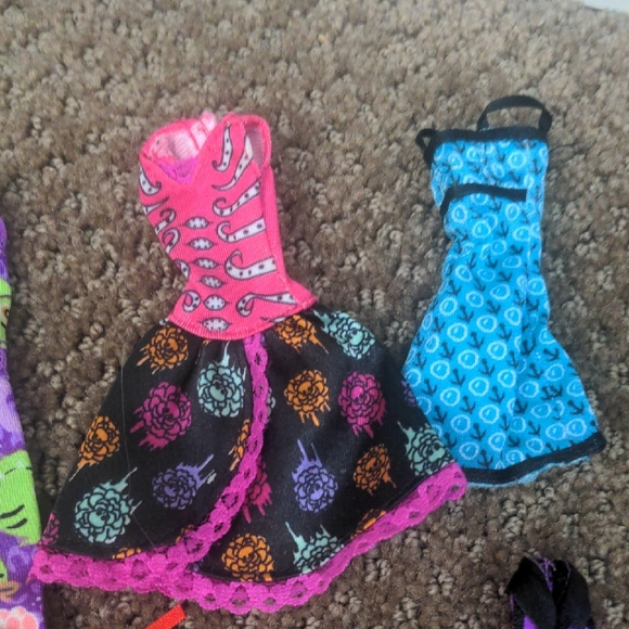 Colorful Doll Dresses Set - Picture 4 of 5